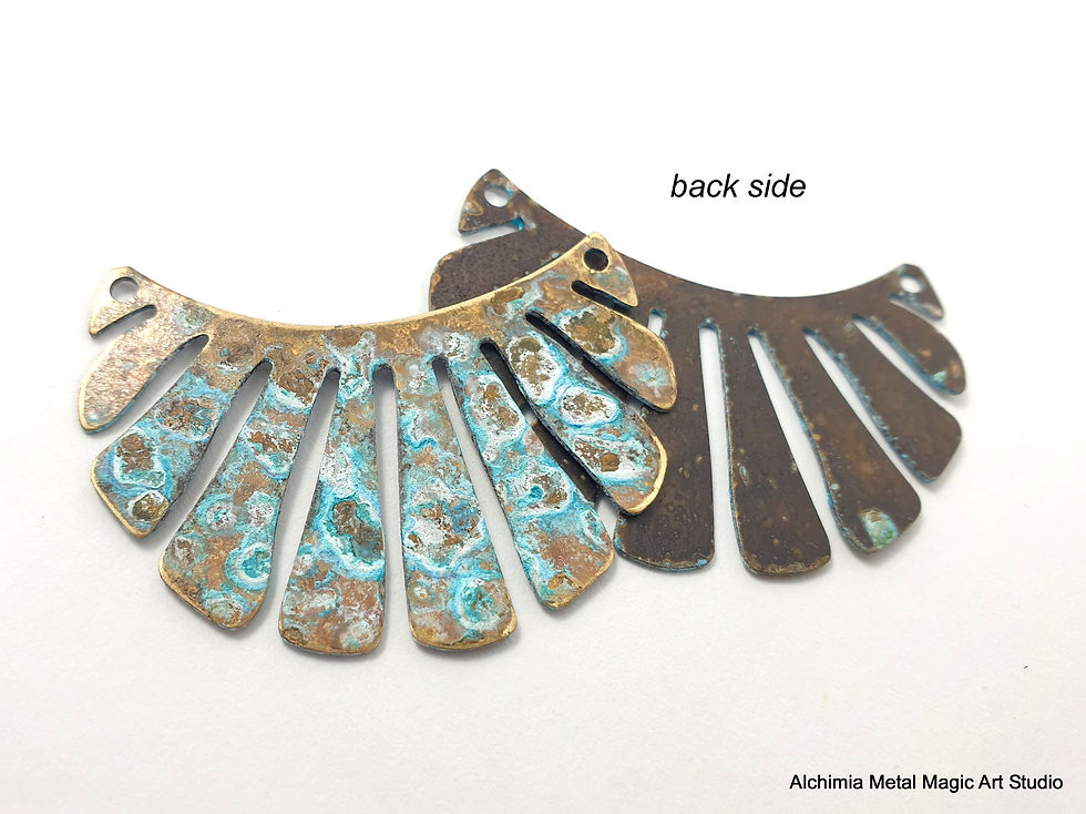 Thumbnail: 6ps Sun pendant 2 holes Organic patina Necklace earring connector 862