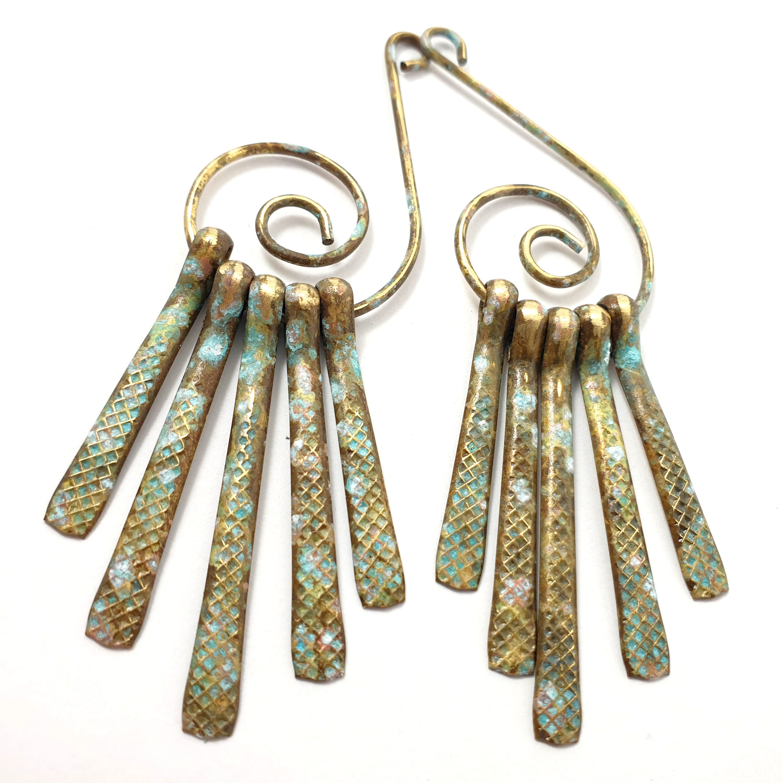 1 pair Tassel earrings Trim brass Large circle hoop Vintage turquoise color 914