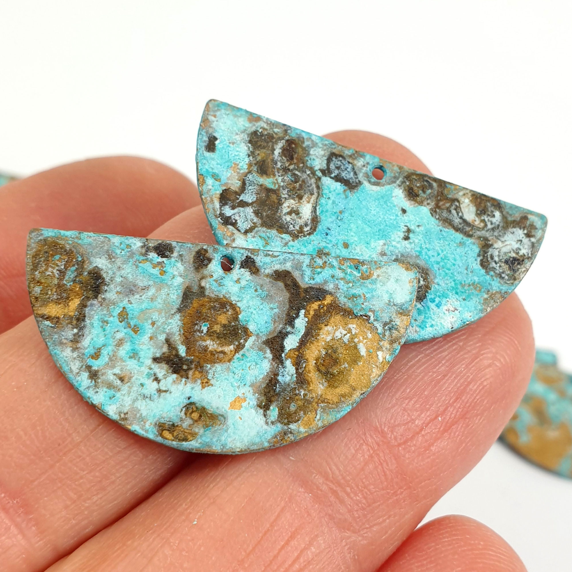 6ps Earring brass semi circle texture blanks Blue green organic patina 933
