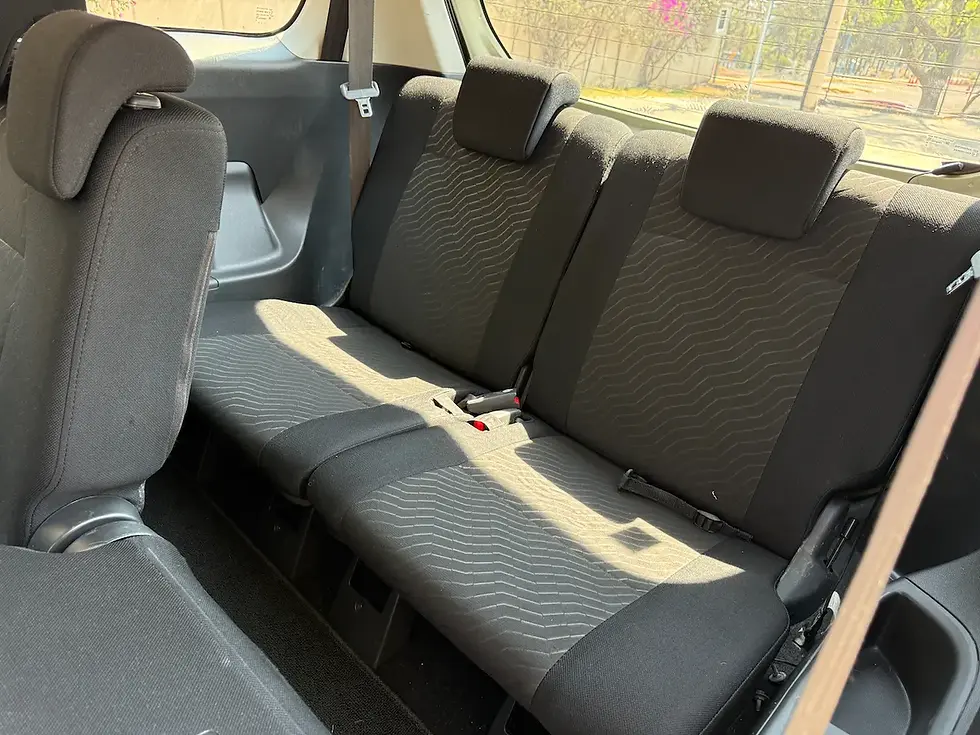 D_NQ_NP_2X_637398-MLM86138139884_062025-F-toyota-avanza-15-le-at