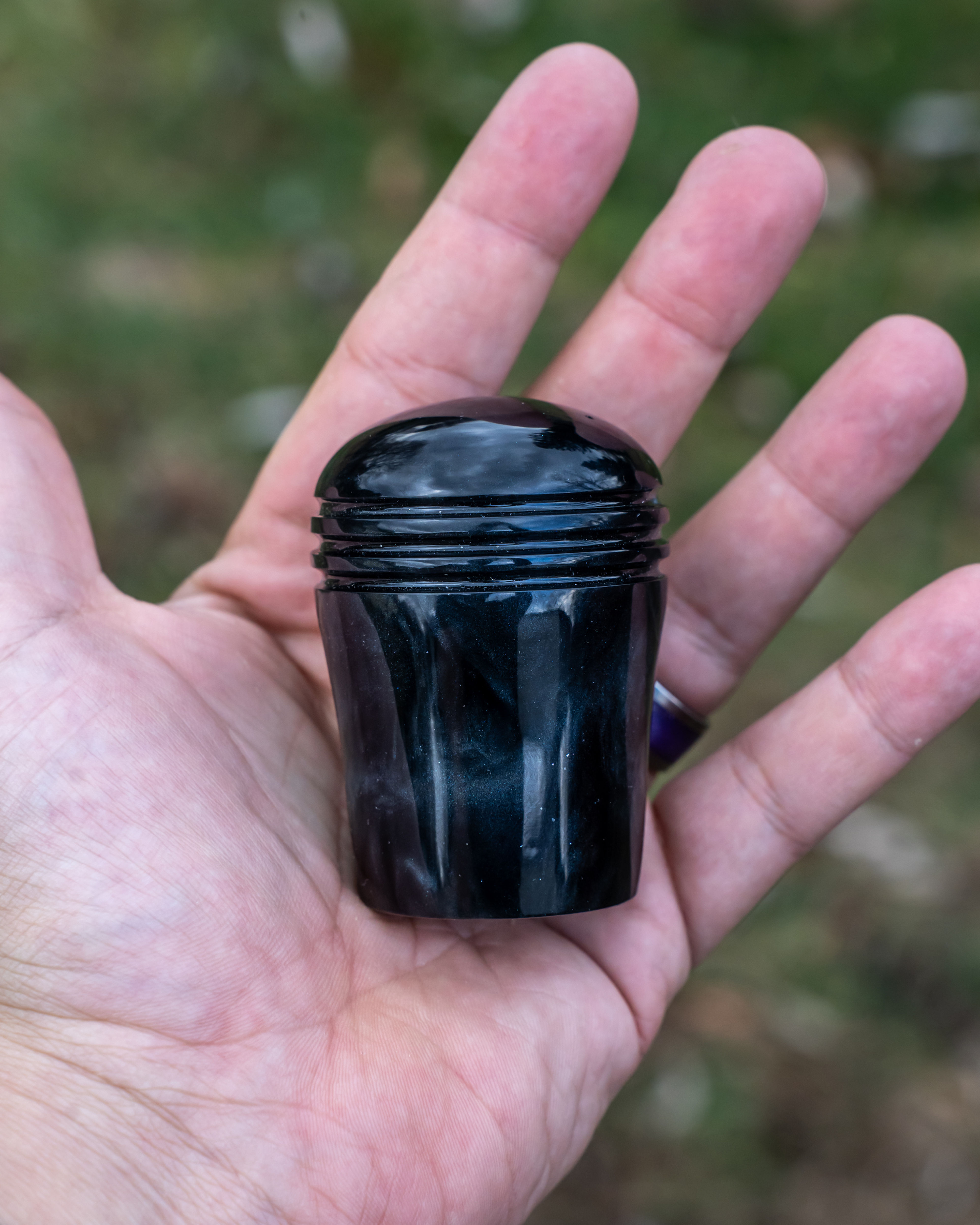 Black Grooved Swirl Shift Knob