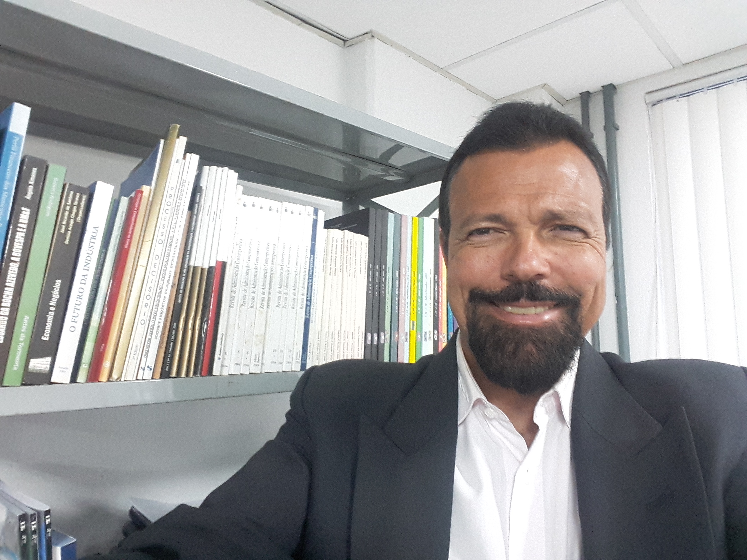 Augusto de Oliveira Monteiro.gif