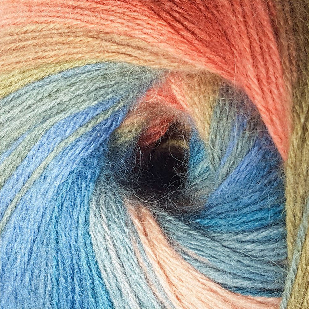 ball of knitting wool