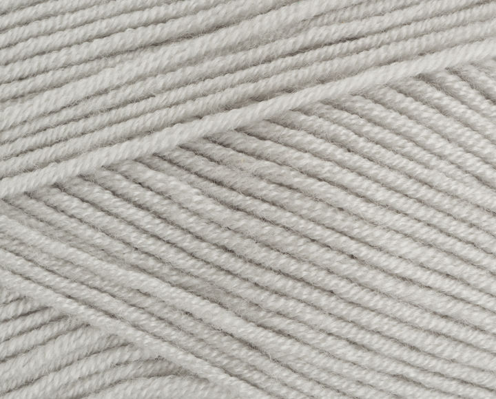 ball of knitting yarn