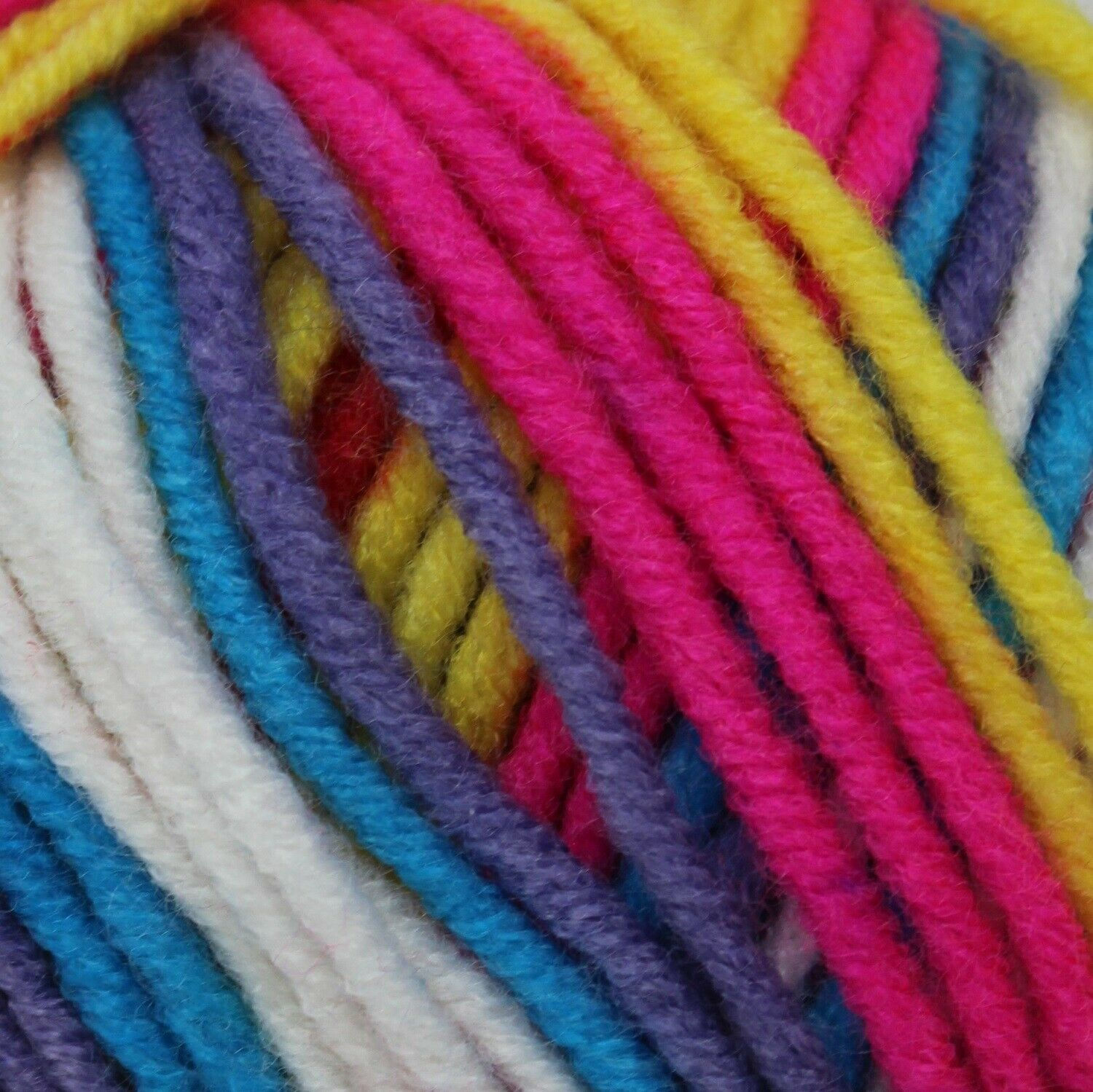 Ball of knitting wool