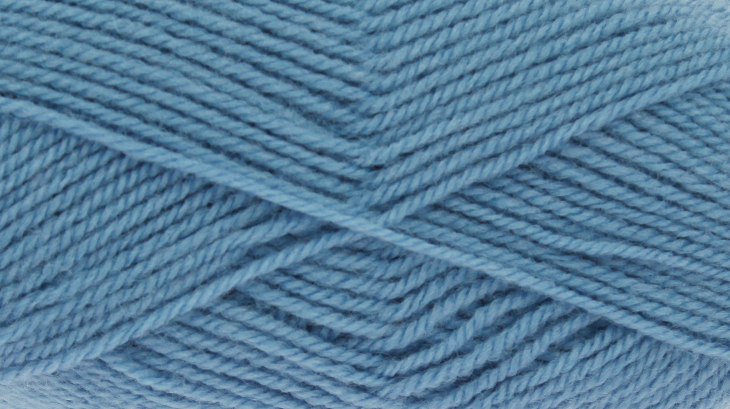 ball of knitting yarn