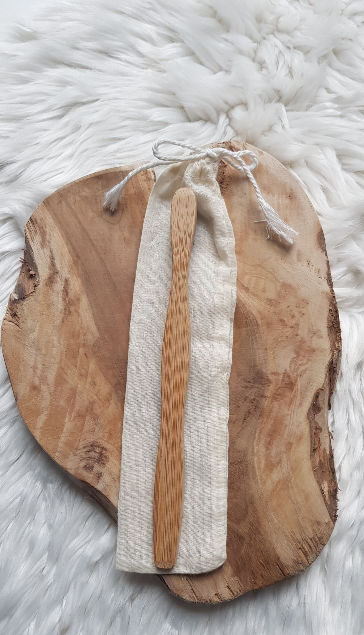 Thumbnail: Brosse à dents en bambou 100% biodégradable