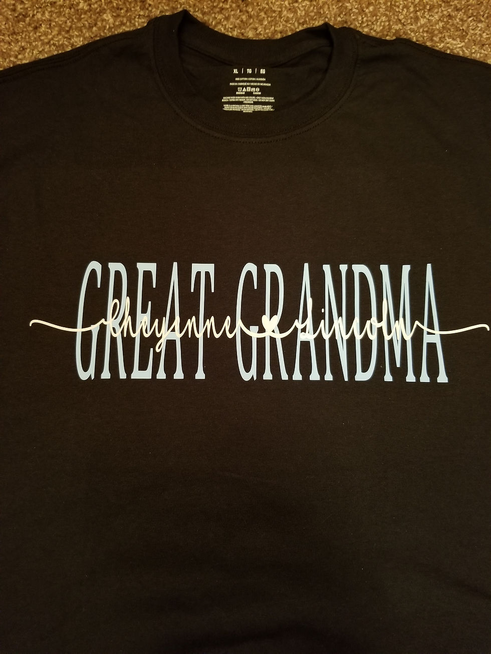Thumbnail: Personalized Mom Shirt