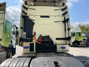 Redditch Oakland Distribution Trailer Fleet 100% Electric