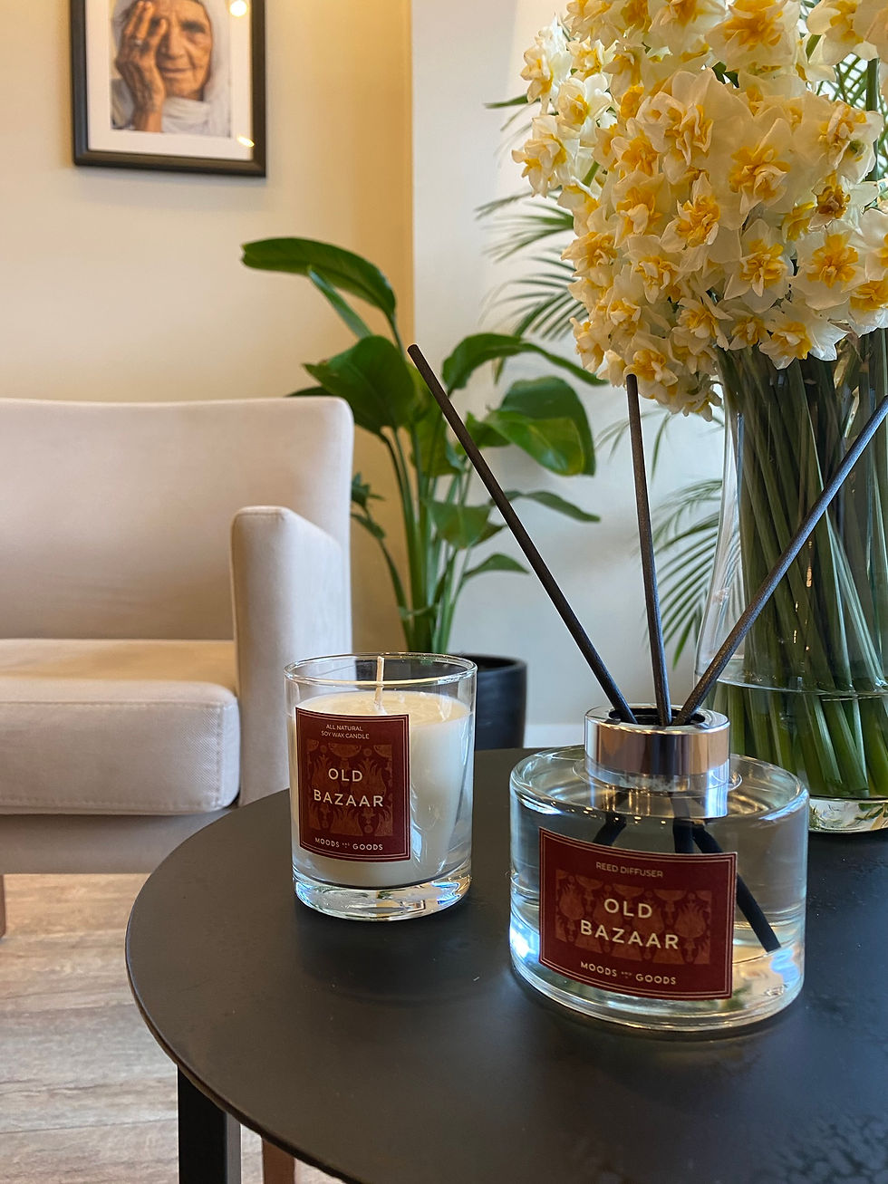 Küçük resim: Scents of Istanbul- Old Bazaar Mum ve Difüzör Seti