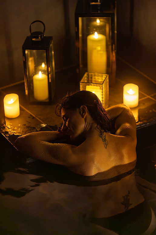 Le Spa du l'hôtel vous propose un vrai moment de détox à Brive : pscine à remous, hammam et salon de détente, salle de sport et cabine de massage sont à votre disposition.