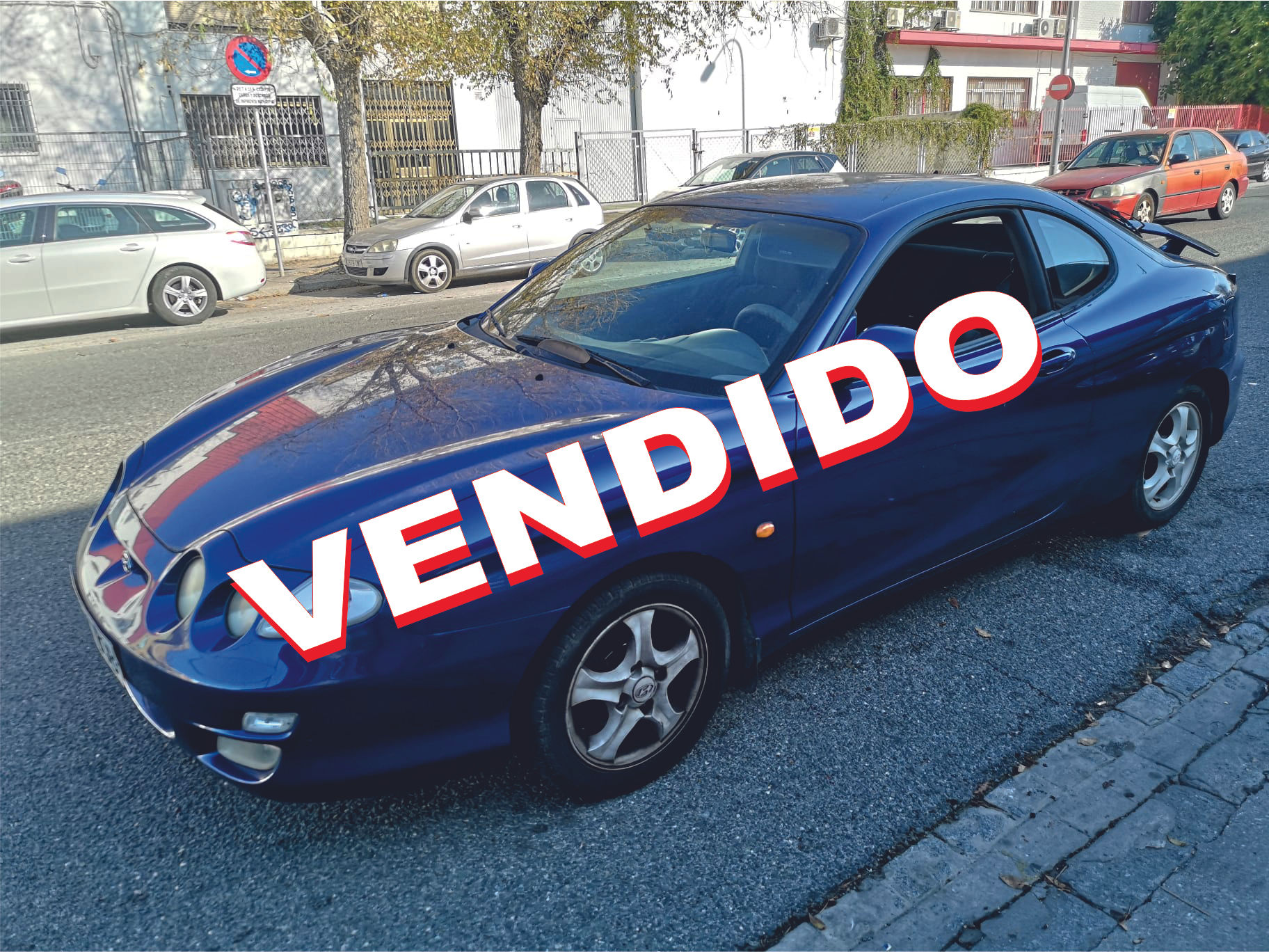 HYUNDAI COUPE FX 1.6i - 110 cv - 75.000km - Año 2001