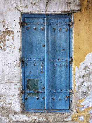 zanzibar, stone town, tanzanie, portes, tour des épices