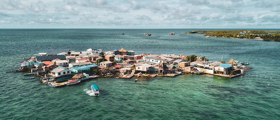 isla mucura 2 webp_edited.jpg