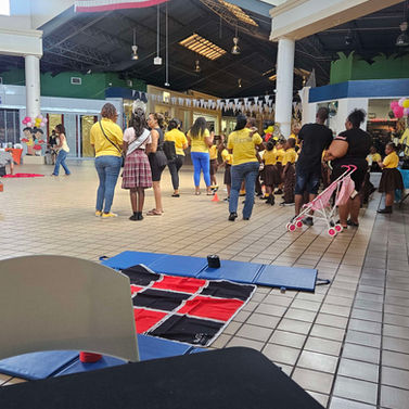 Yesterday, we had an incredible time at the Tutu Park Mall as the Department of Education hosted a delightful event for children and families! The atmosphere was filled with enthusiasm and joy as kids