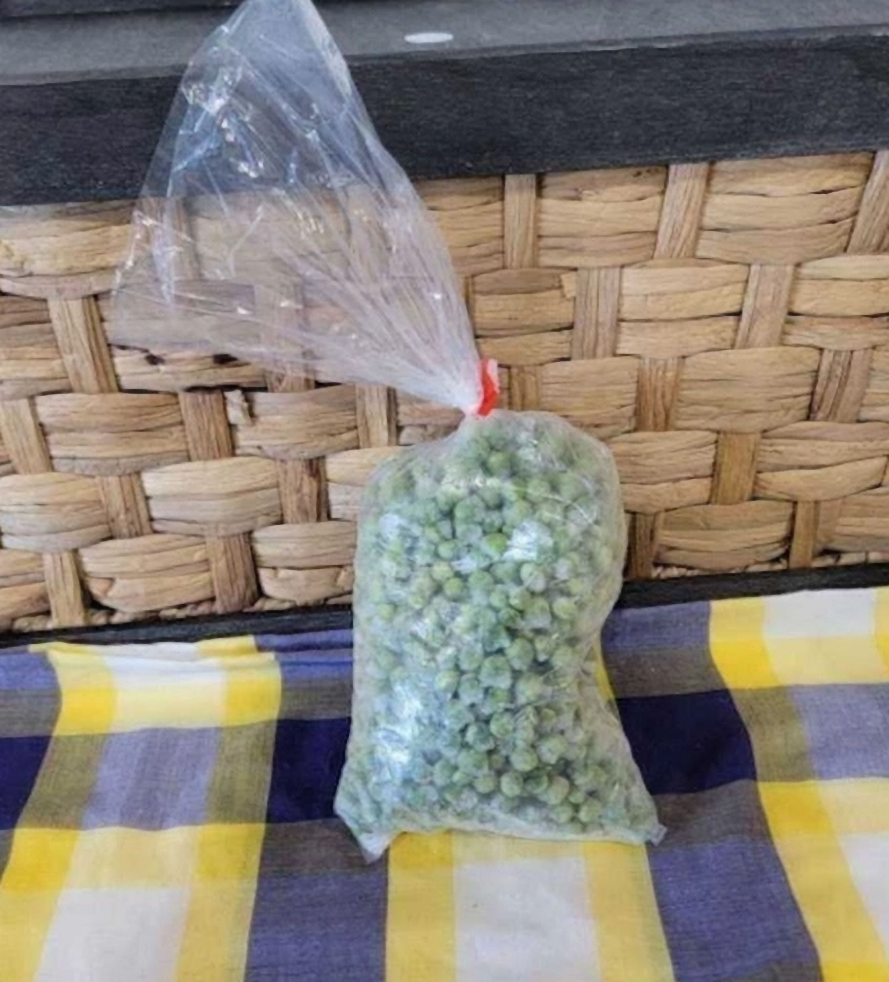 Peas shelled - 1 Lb frozen bag