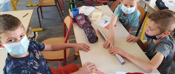 Ecole, Sainte Marthe, Buxy, 71390, département ,71, Chalonnais, entre, Chalon sur Saône, Le Creusot, école privée, sous contrat, enseignement, catholique, Enseignement privé, élèves, maternelle au CM2, garderie, cantine scolaire, pédagogie, différenciée, projet, numérique, utilisation, ipads