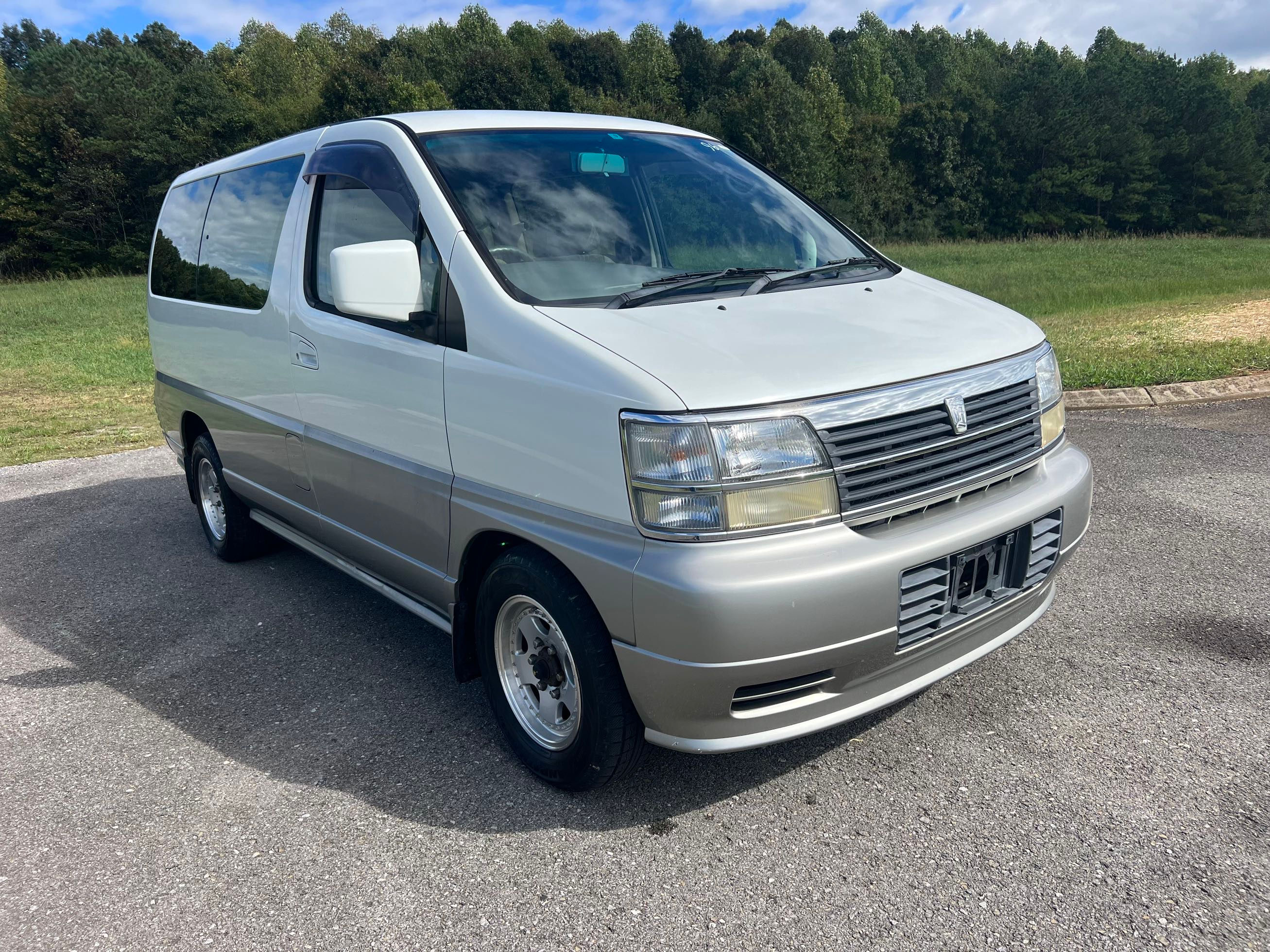 1999 Nissan Elgrand 4x4