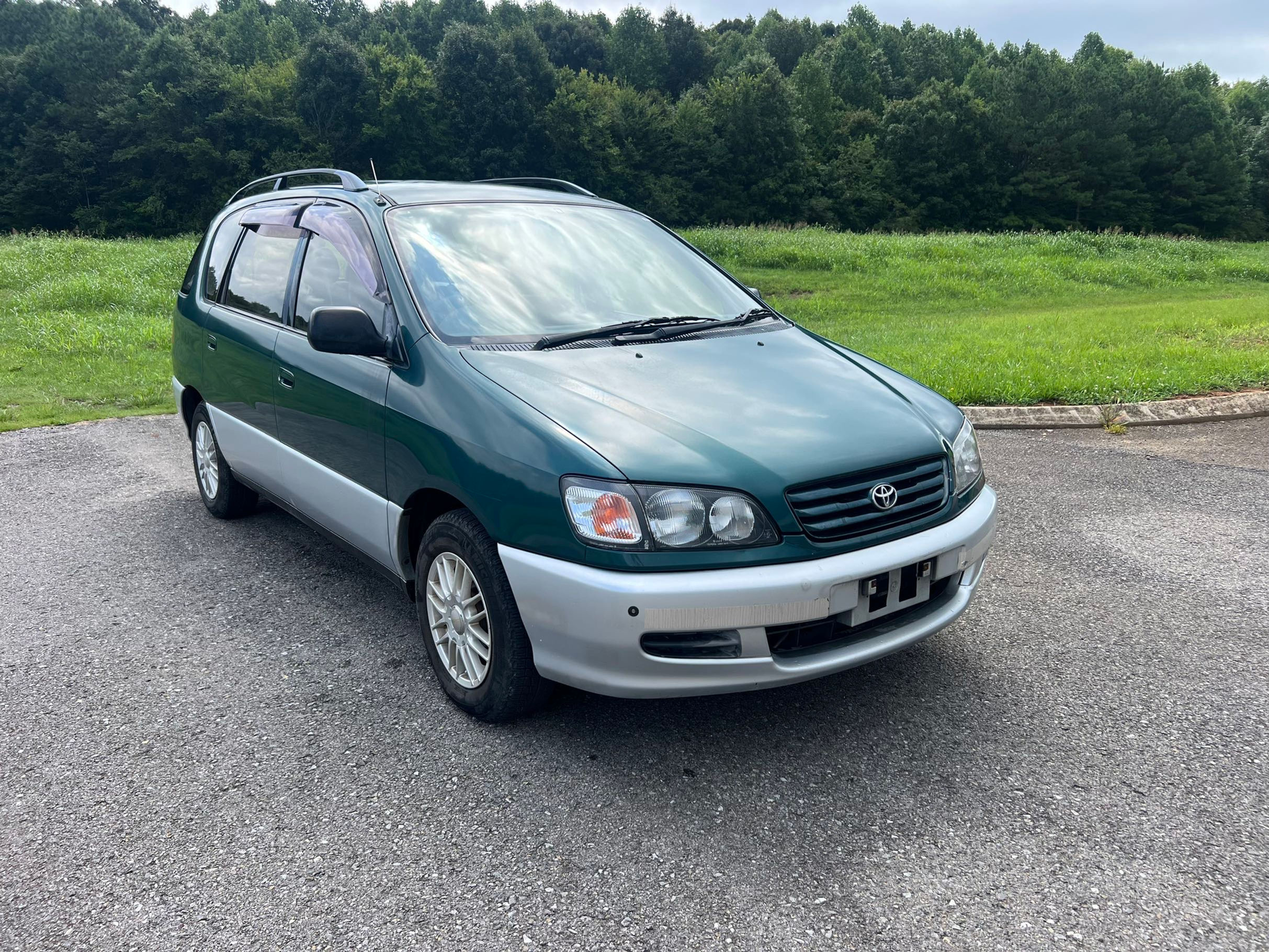 1996 Toyota Ipsum