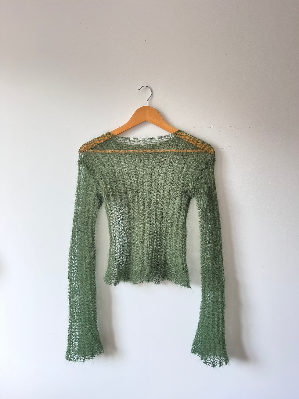 Thumbnail: Diaphaneia Top Pattern
