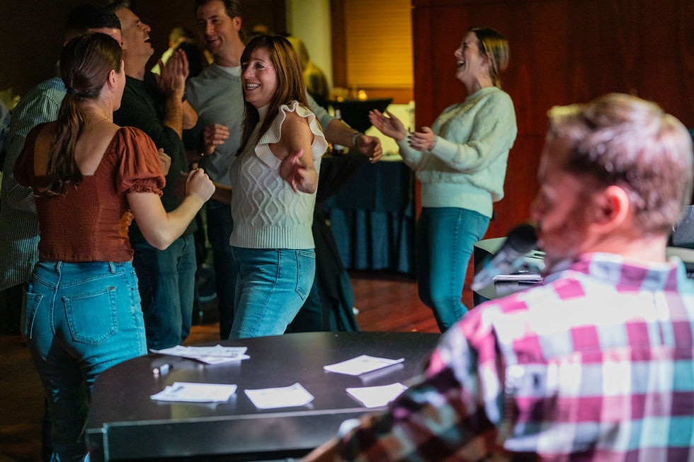 Dueling Pianos vs Karaoke: Why One Gets the Whole Room Singing