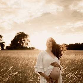 maternity photography bristol