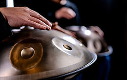 Manic ハンドパン Hand pan ハンドパン MUTA製 E Integral (KURD)15 ハードケース付