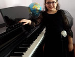 PIANIST ADLİNA GECE BİLGİN.jpg