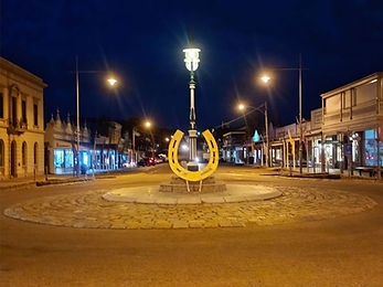 Beechworth-Golden-Horseshoes-Festival-Commitee.jpg