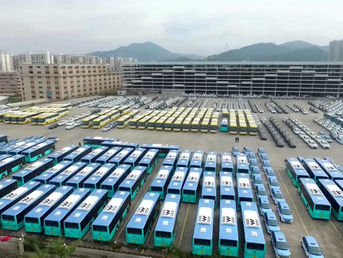 A Chinese Megacity Bus Fleet Goes Fully Electric