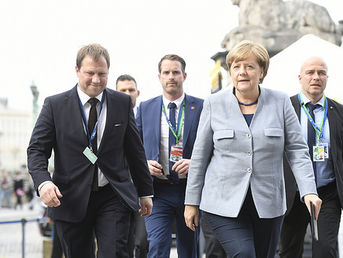 Germany's Merkel dodges coal deadline at climate talks