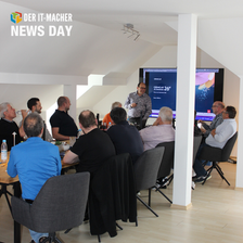 Teilnehmerinnen und Teilnehmer beim IT-Macher News Day 2026 in Wolfratshausen. Die Veranstaltung der Der IT-Macher GmbH bot Fachvorträge zu Oracle APEX und Oracle AI Database 26ai mit Oracle-Experten Rainer Willems und Carsten Czarski.