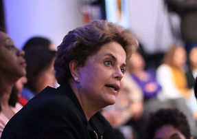 Dilma a Aécio: Quem abre a caixa cheia de monstros é devorado primeiro