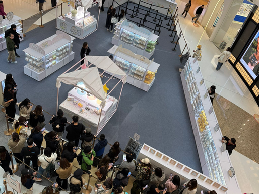 大量粉絲開賣日在場排隊整齊，製造主辦及商場雙贏局面