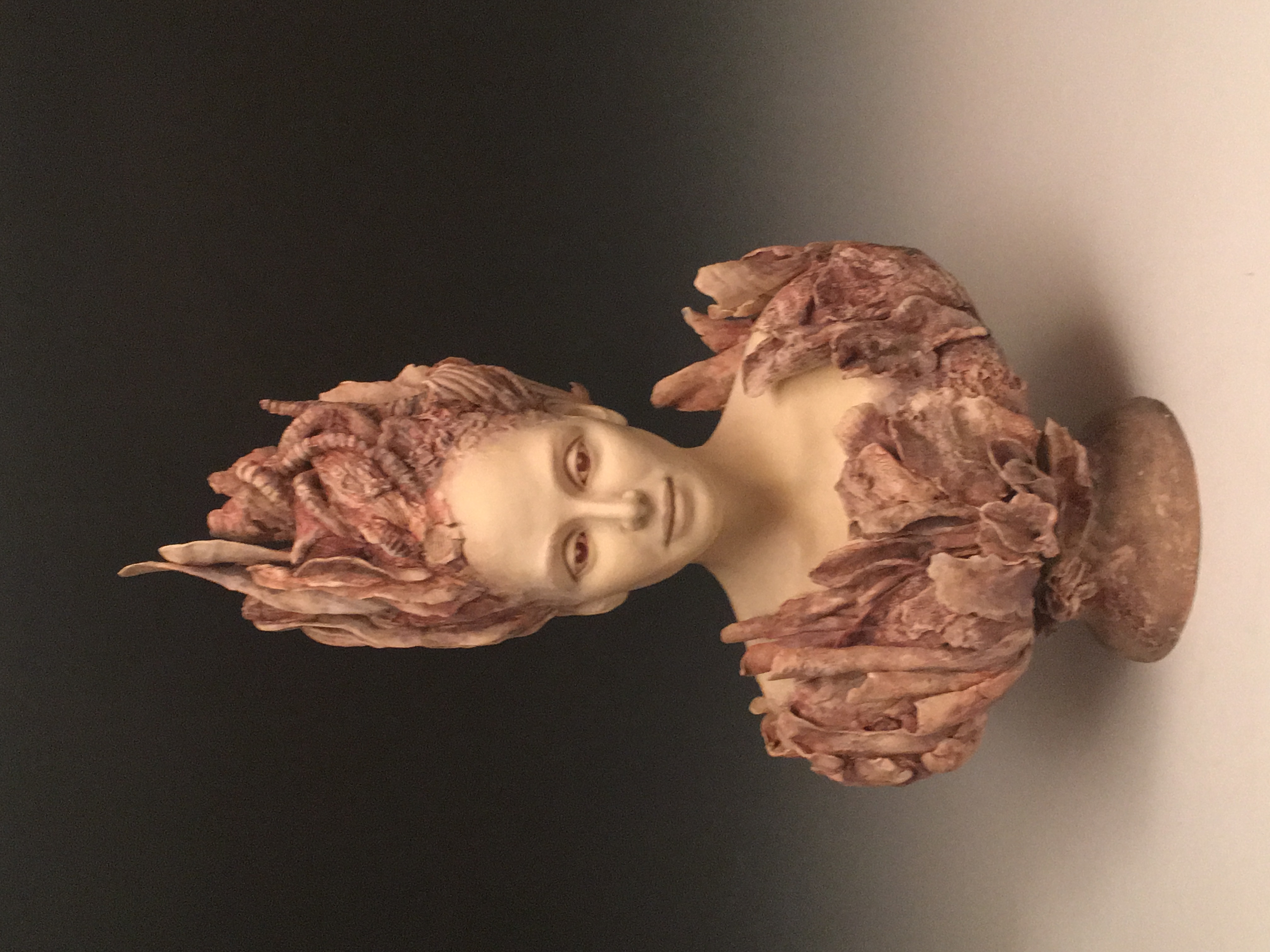 Eudora 29" x 16" x 13"