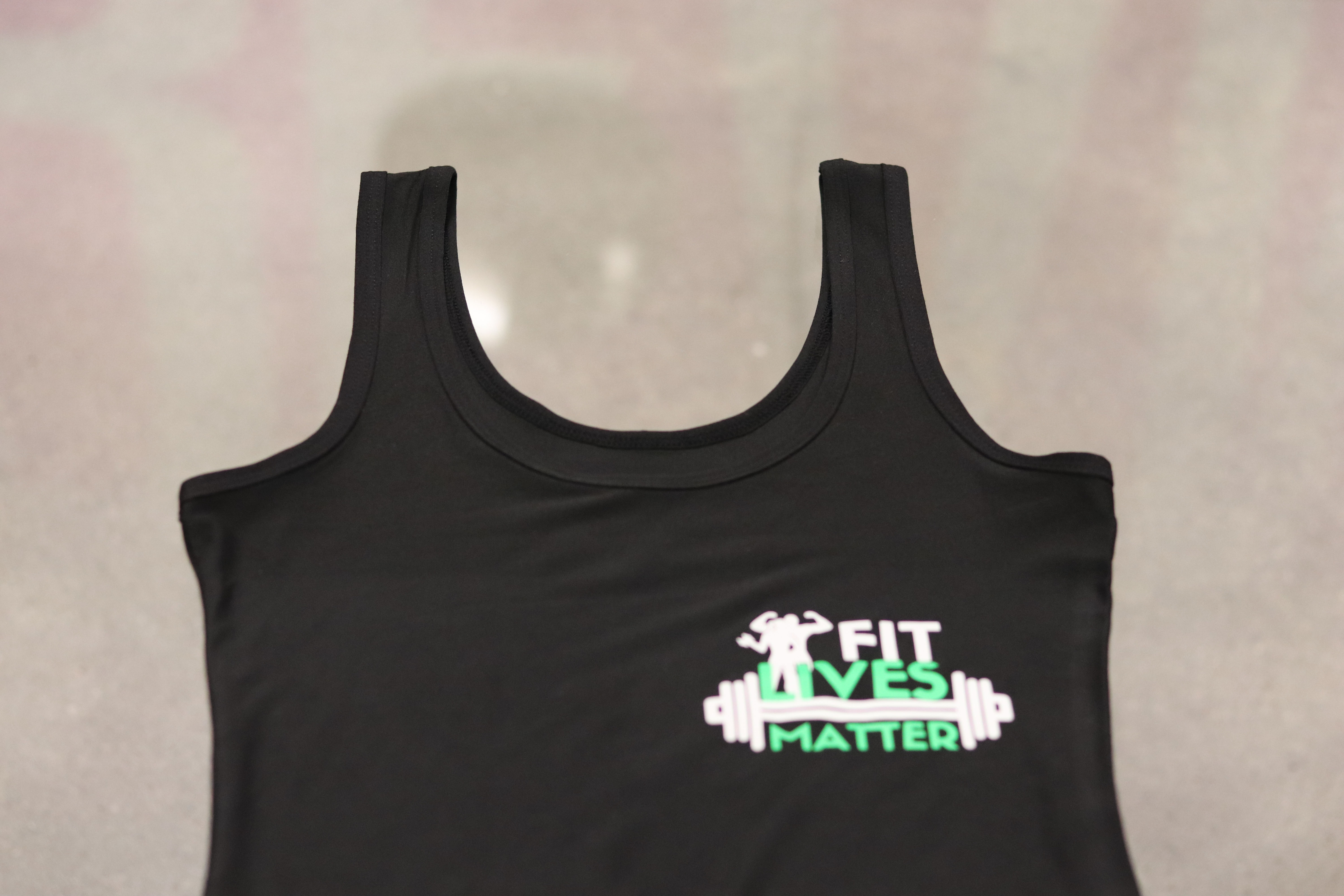 SQUAT BLACK TANK