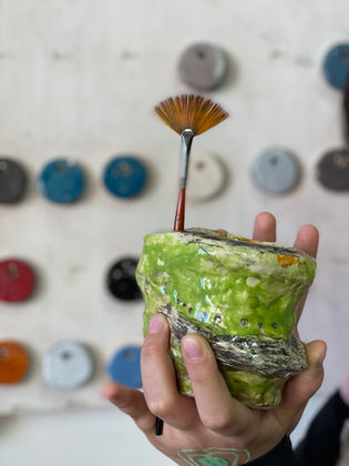 Dailės veikla „Karštos molio atostogos“ iš meninio ugdymo priemonės priešmokyklinukams ir pradinukams „Meno žaidimų aikštelė“