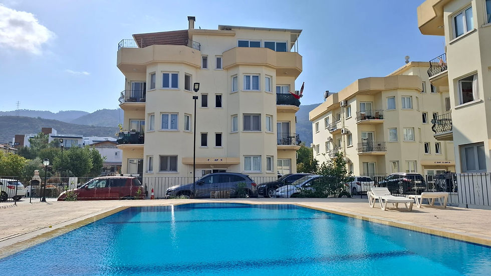 First Floor 3 Bedroom 2 Bathroom Apartment