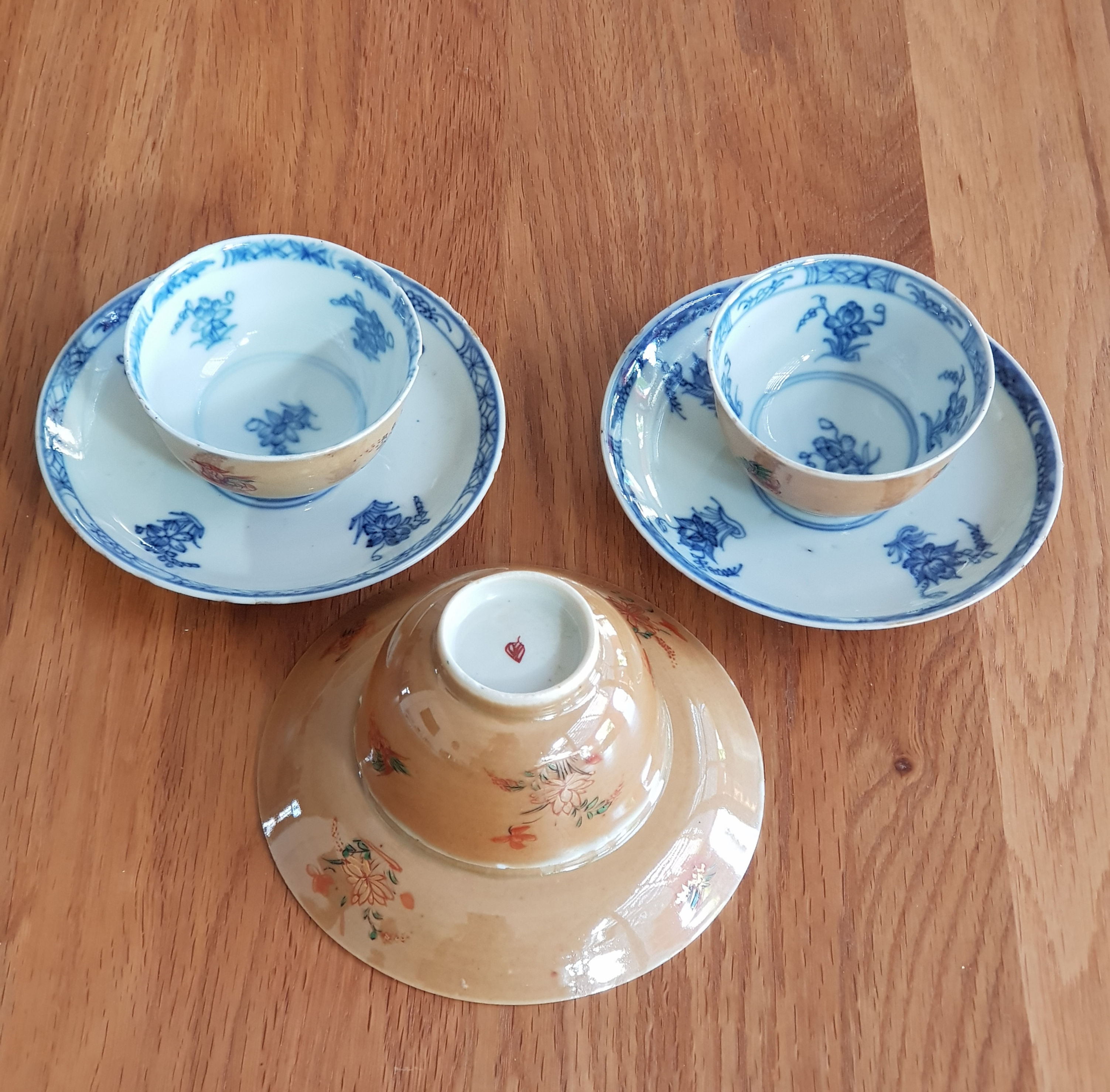 Anciennes Tasses & sous-tasses porcelaine chinoise