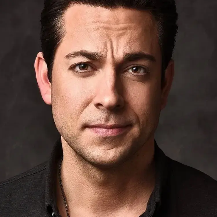 Zachary Levi acteur de Shazam
