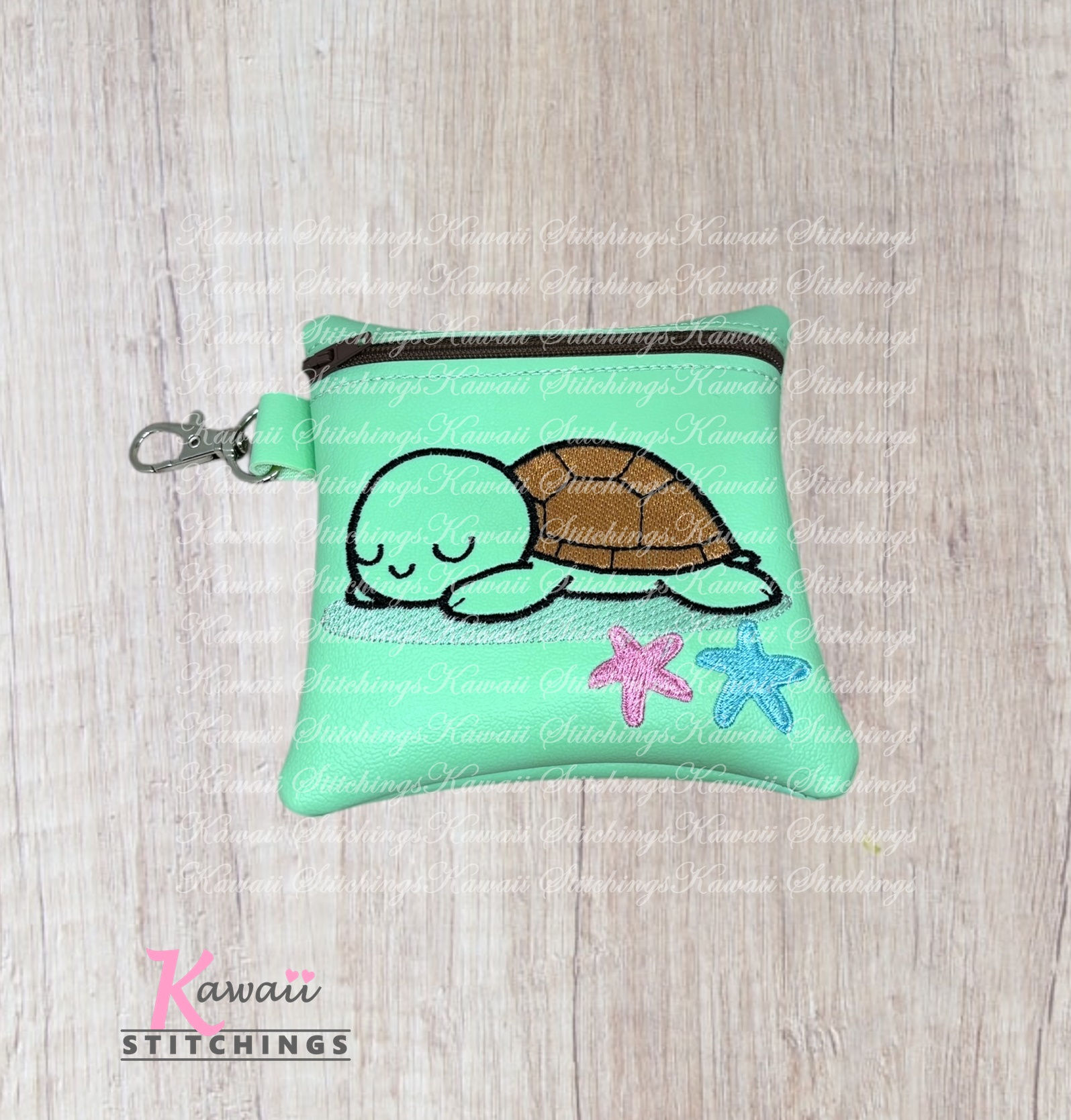 Dreaming Turtlle Zipper Bag 5"x5"