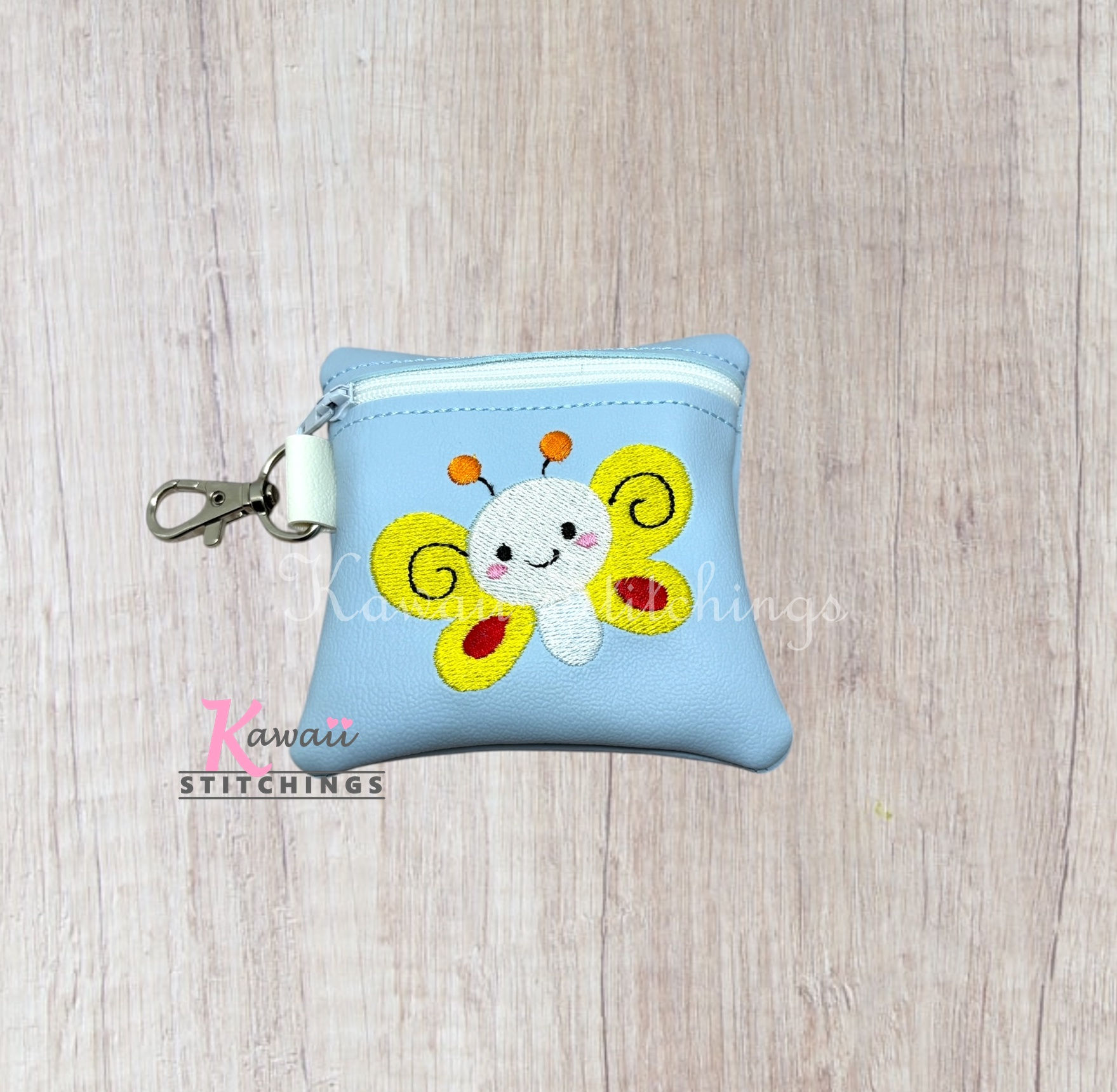 Small Butterfly Zipper Bag 4"x4"