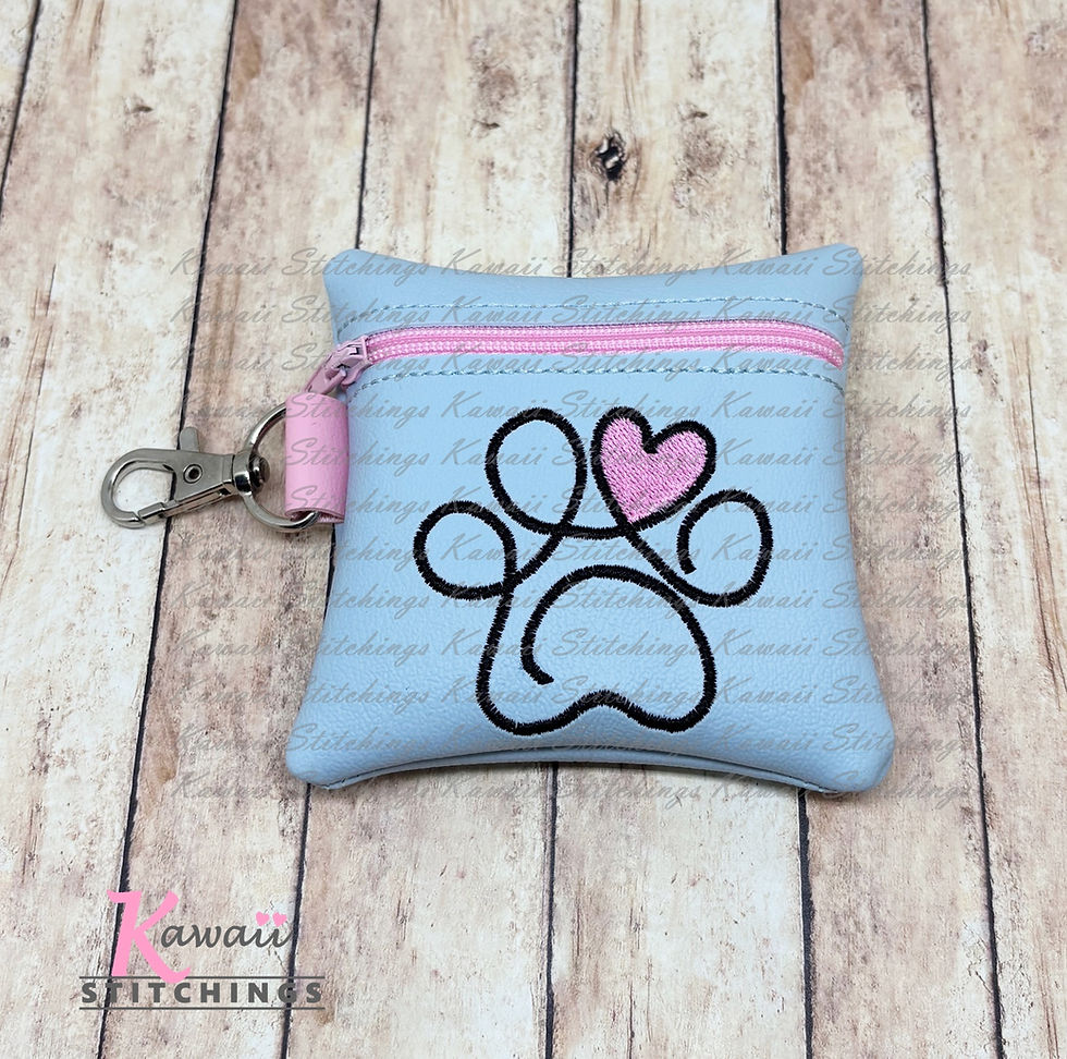 Dog Paw Heart 4x4 Zipper Bag