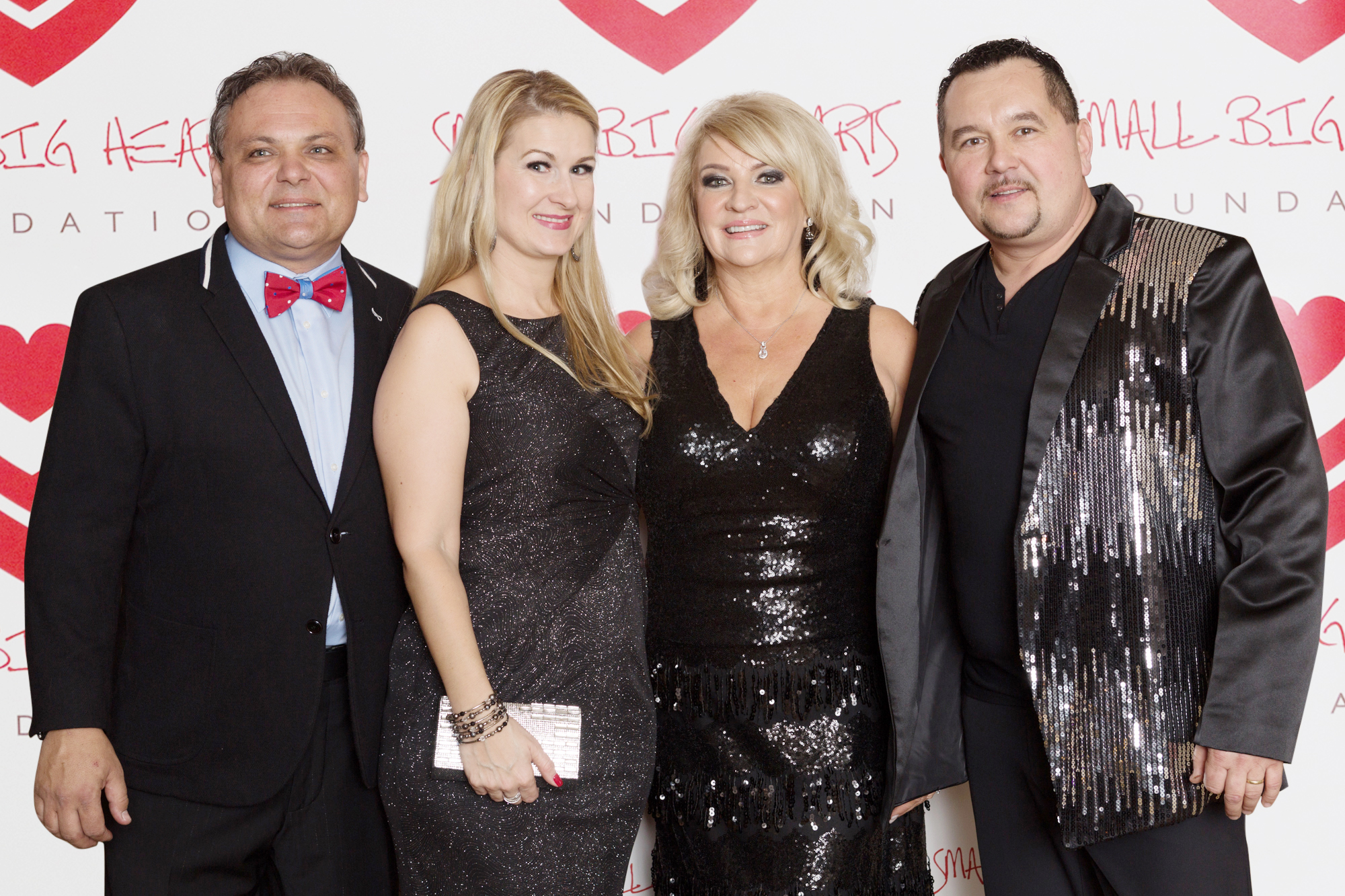 Small_Big_Hearts_ball20184