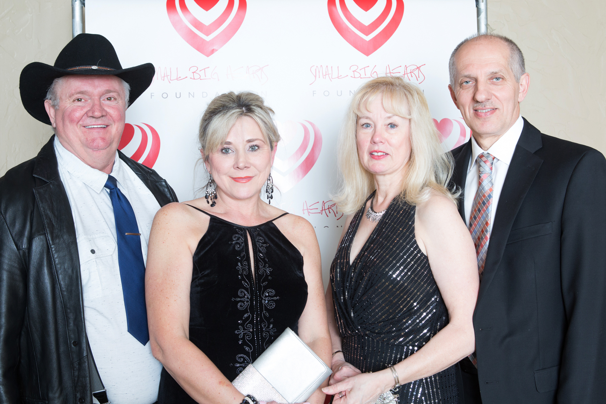 Small_Big_Hearts_ball2018127