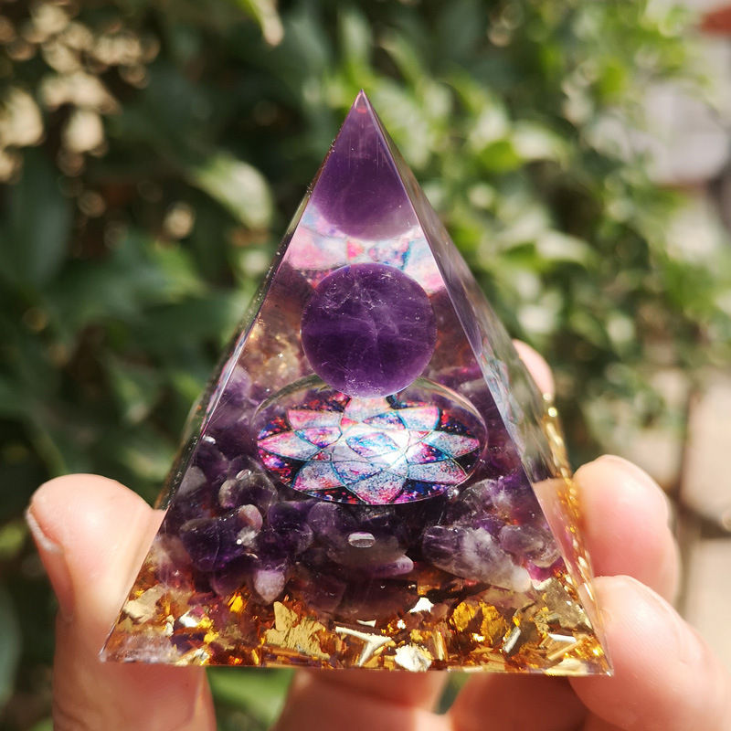 Thumbnail: Energy Generator Pyramid