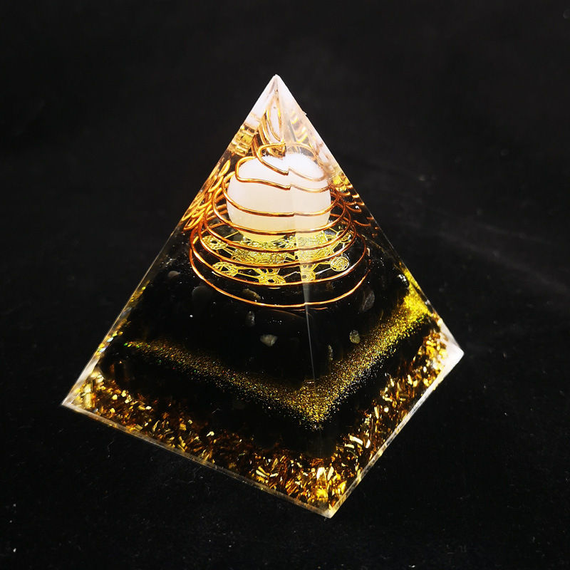 Thumbnail: Energy Generator Pyramid