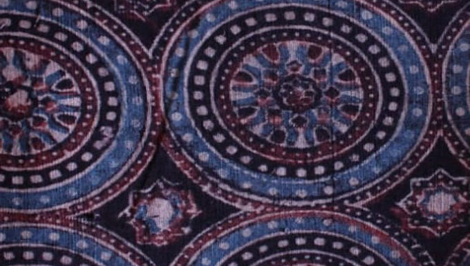 2.5m Blue red hand spun handwoven cotton ajrakh kurta material