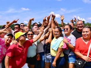 David Almeida inicia pavimentação do ramal Água Branca 2, consolidando maior ciclo de investimentos da história na zona rural de Manaus 