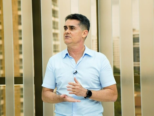 Prefeito David Almeida diz que fez viagem ao Caribe com recursos próprios e não cometeu nenhuma irregularidade